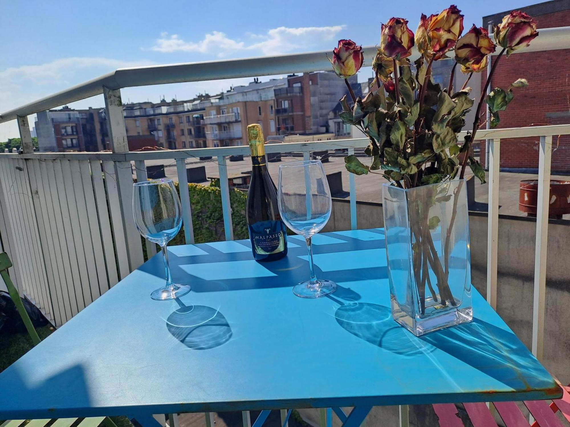 Appartement Cozy One-bedroom With Extra Sofa Bed In The Center Of T128 Oostende